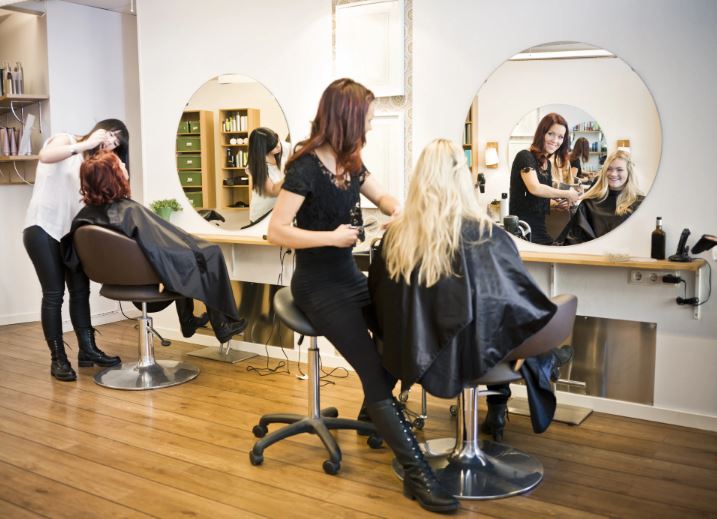 Explore Top Beauty Salons Across North America for a Fresh Look